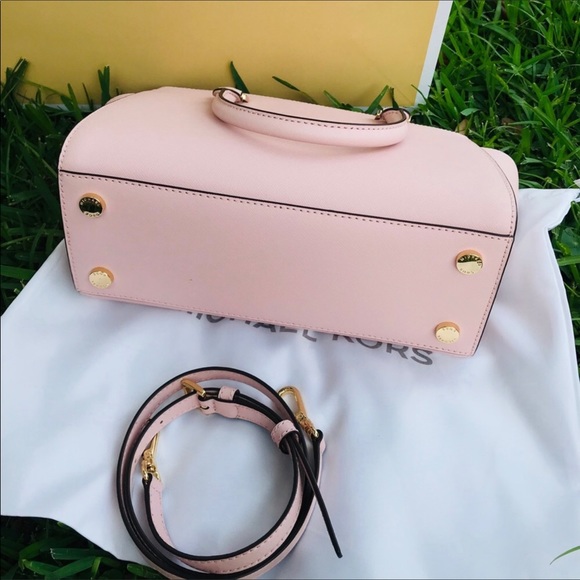 Michael Kors Selma Saffiano Leather Top Zip Satchel Bag (Blossom) and wallet - Picture 6 of 7